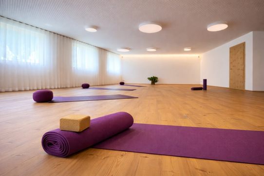Yoga in unserem Sala Allegra